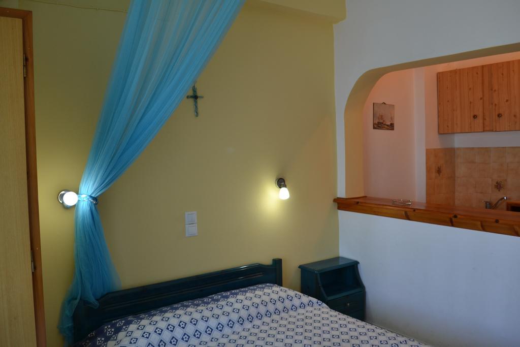 Salvanos Residence Ypsos Oda fotoğraf